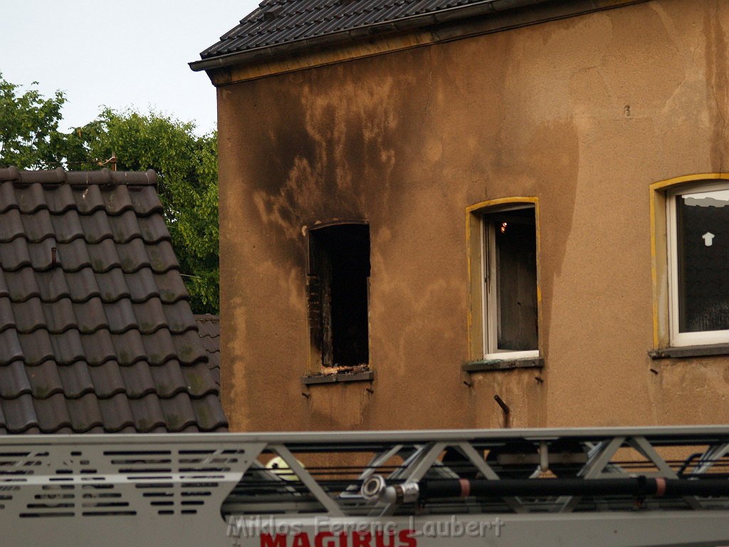 Wohnungsbrand Koeln Stammheim Stammheimer Hauptstr P210.JPG